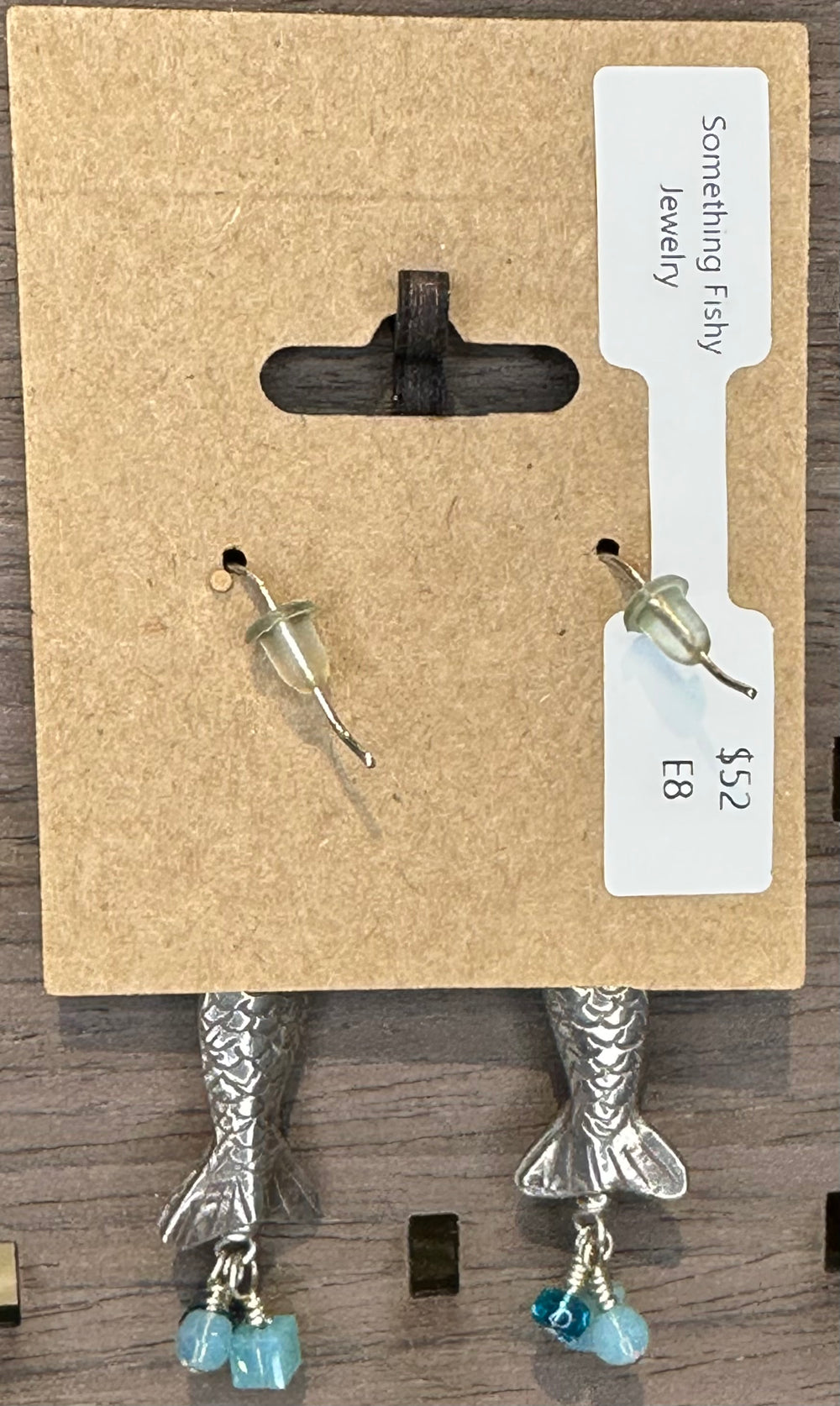 Earring (E8)
