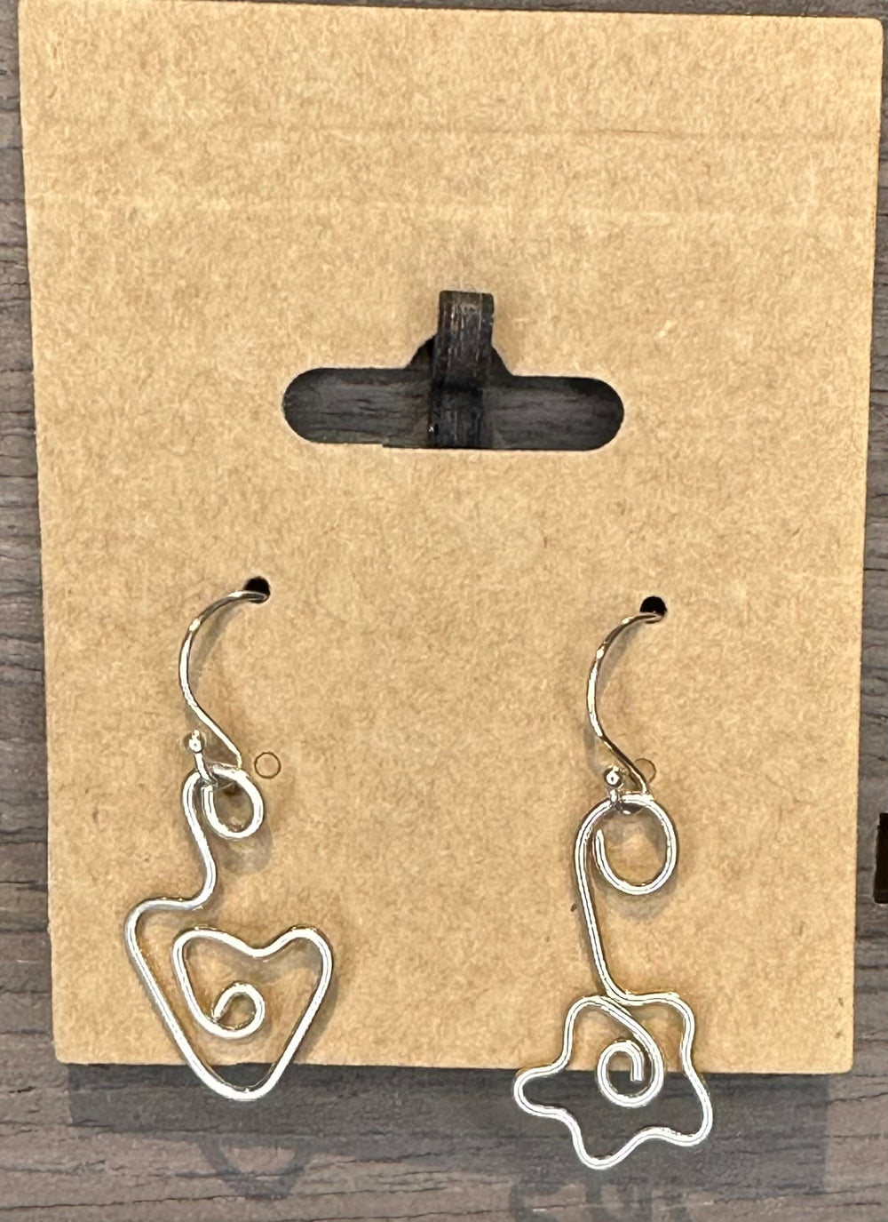 Earring (E4)
