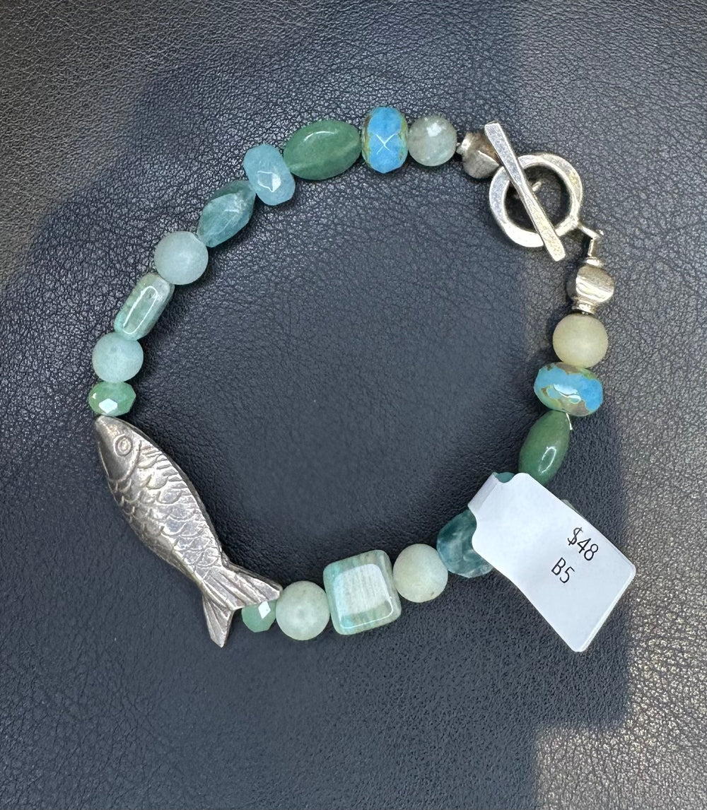 Bracelet (B5)