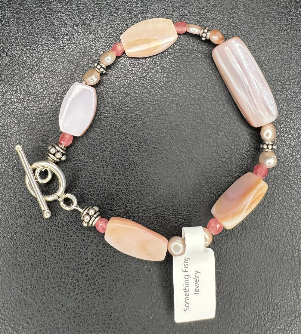 Bracelet (B2)